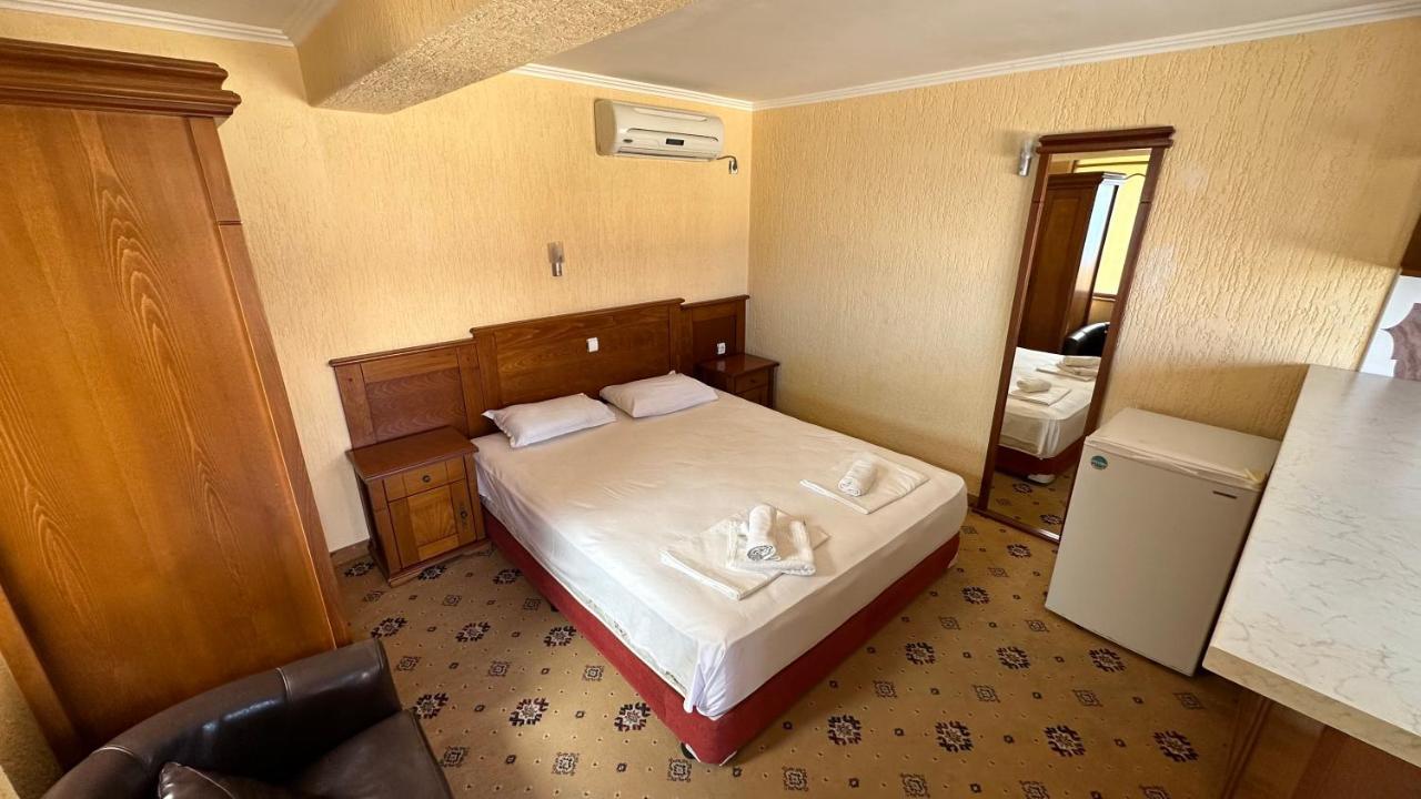 Elizabeth Beach Apartments Несебир Екстер'єр фото